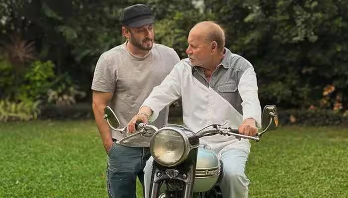 Is Salman Khan Going To Ride His Father Salim Khan’s First Bike In Sikandar?